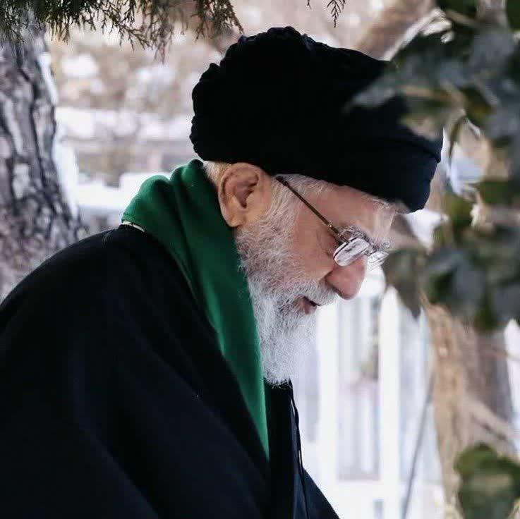 سیّد علی حسینی خامنه‌ای