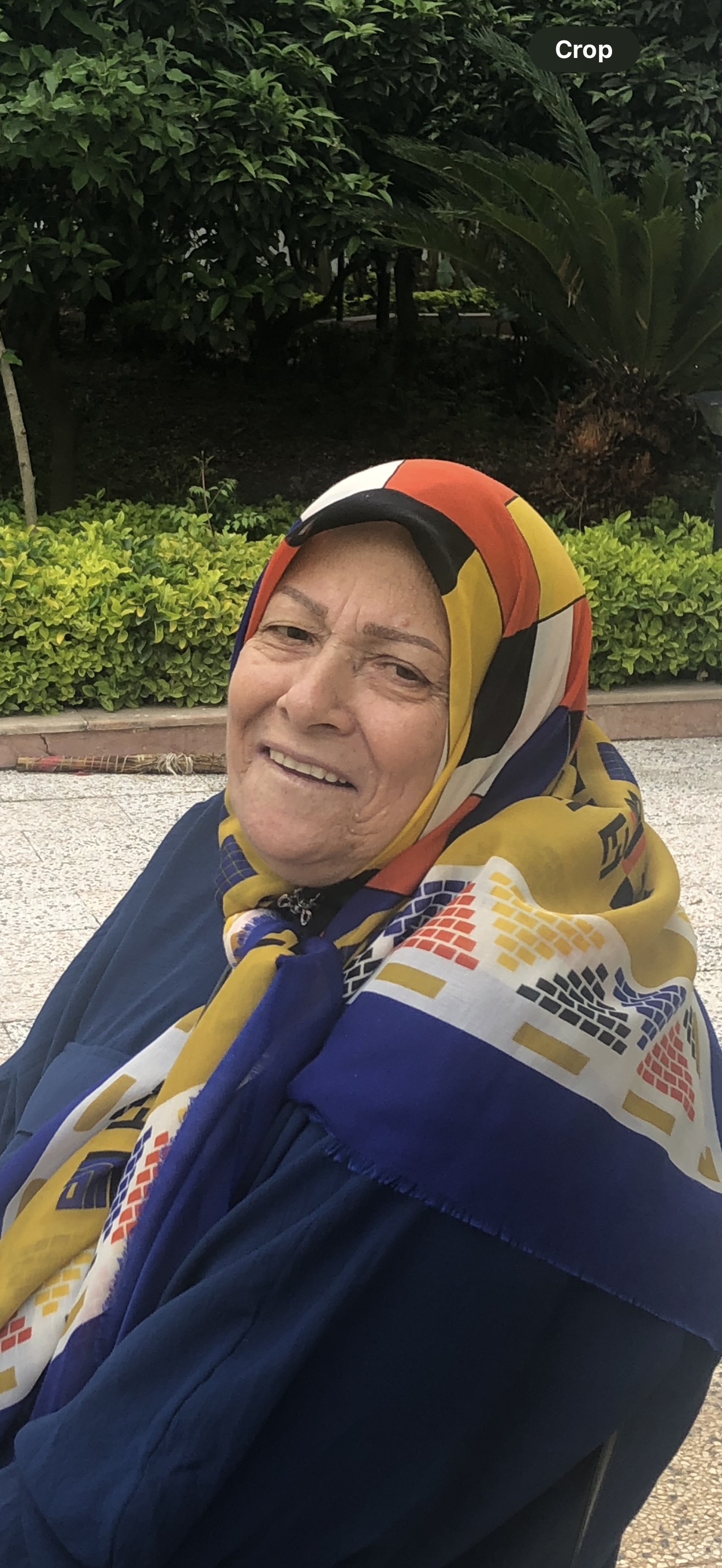 فاطمه بهمنی