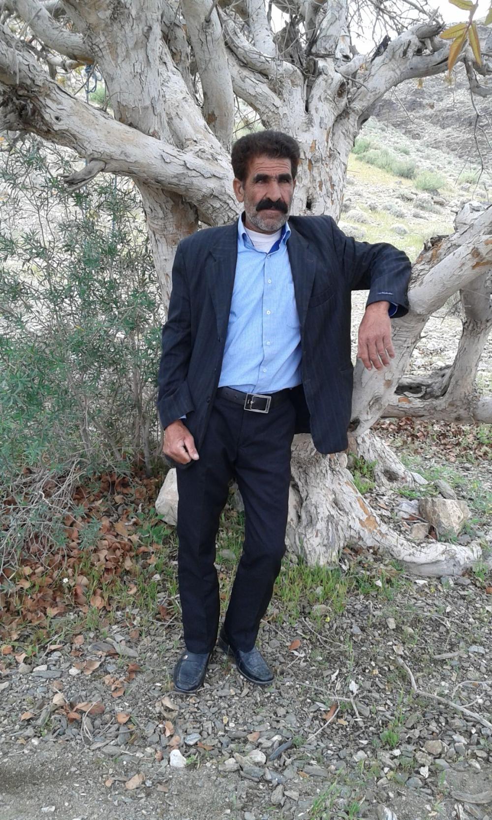 عزت اله اسکندری نسب