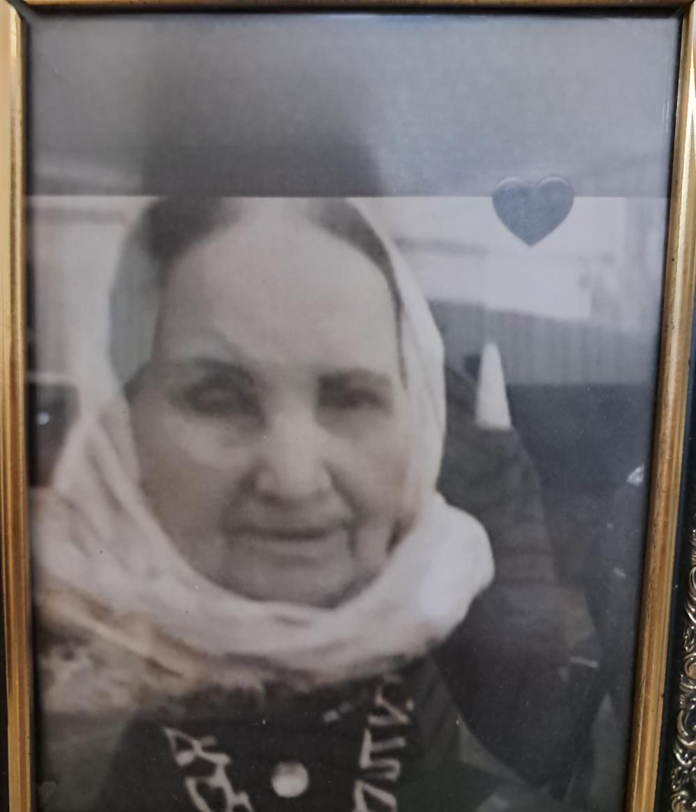 نازنده آقایی
