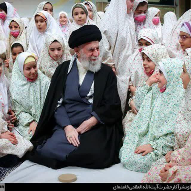 سید علی حسینی خامنه ای