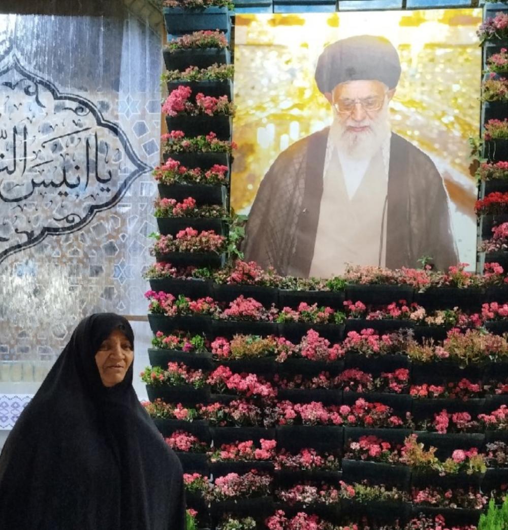 مریم باقری