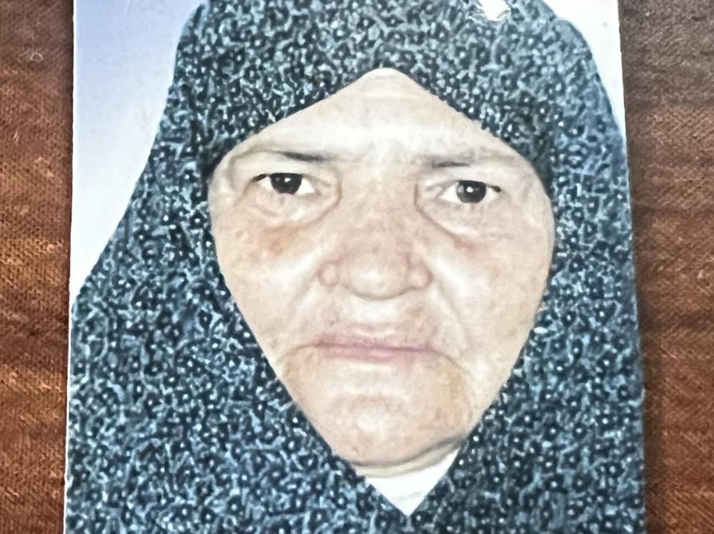 خدیجه حسن زاده