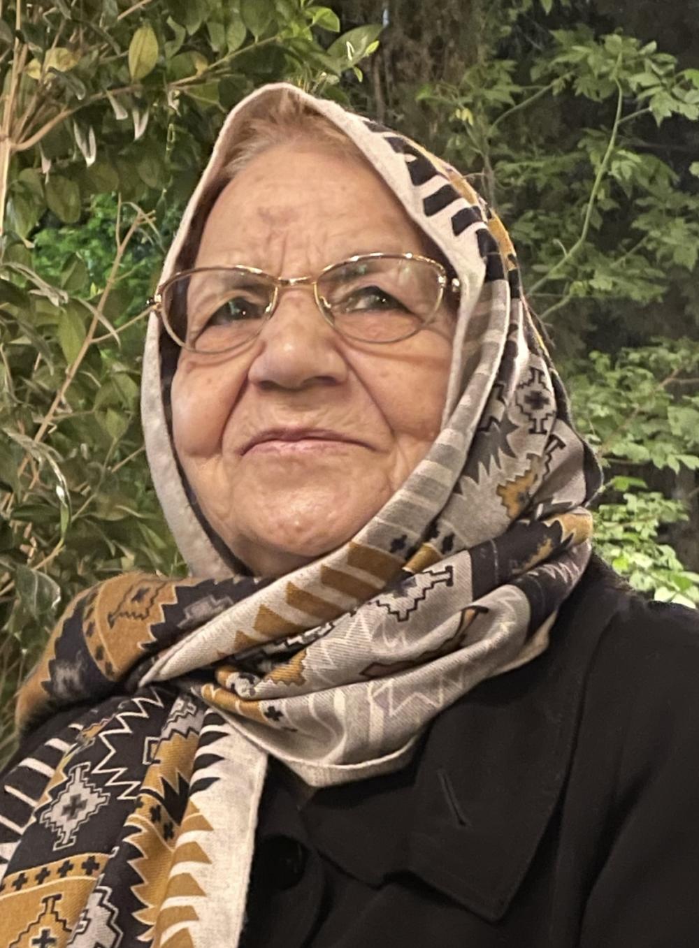 ملوک عندلیب خواه
