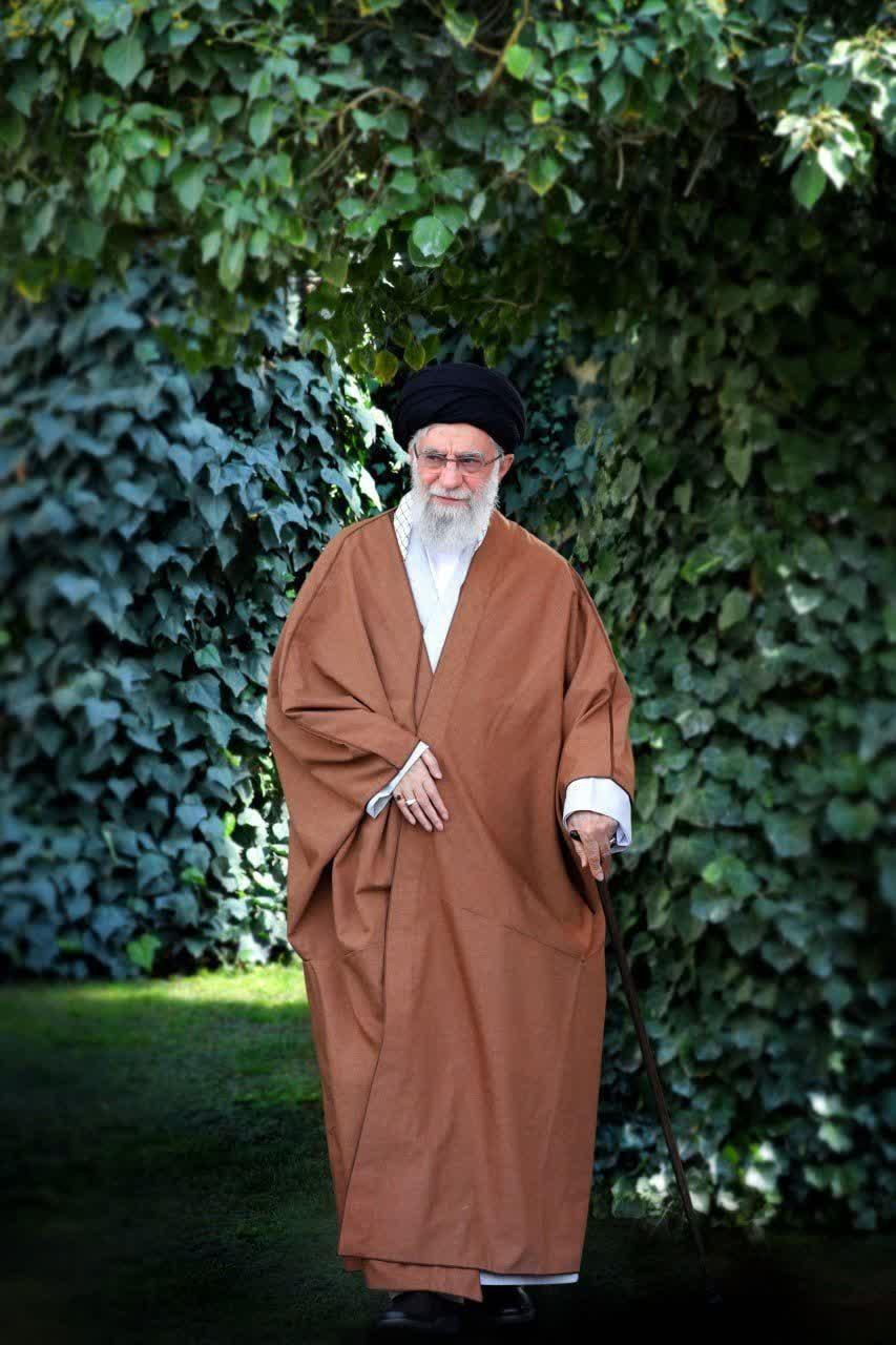 سید علی حسینی خامنه ای