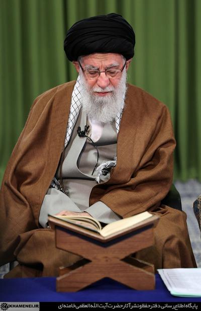 سید علی الحسینی خامنه‌ای رهبر معظم انقلاب