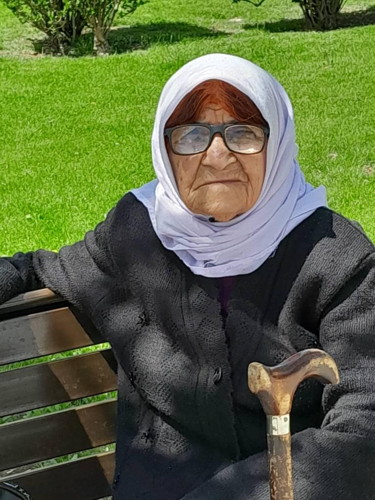 حاجیه بانو اکبرشاهی