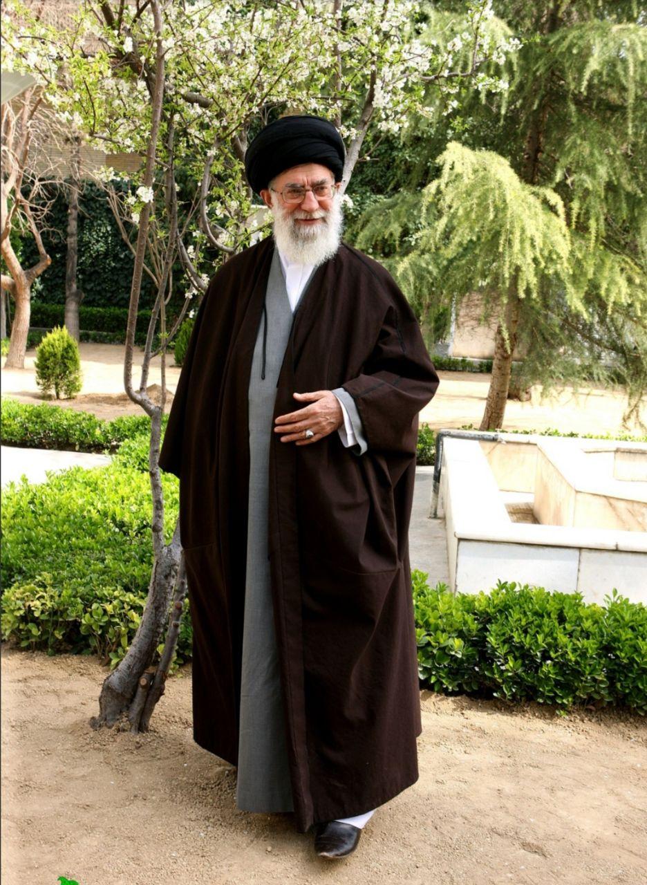 سید علی حسینی خامنه ای