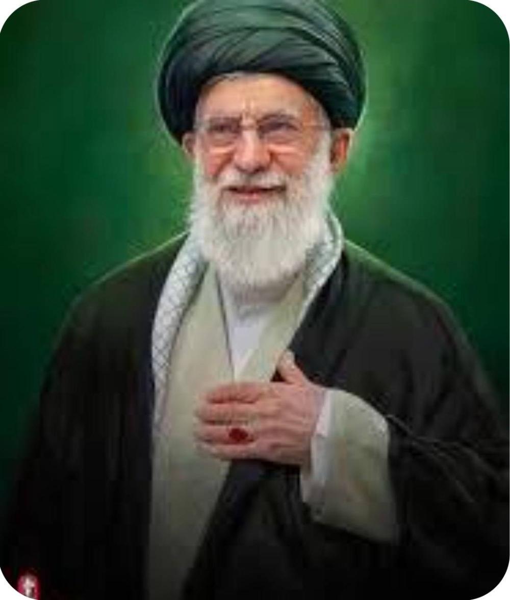 سیدعلی خامنه ای و جمع شهدای اسلام