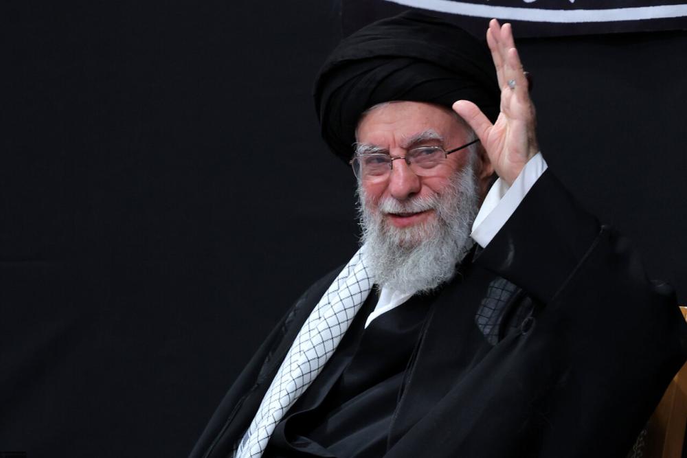 امام سید علی حسینی خامنه ای (ره)