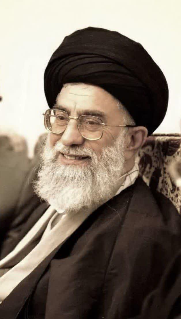 سید علی حسینی خامنه‌ای