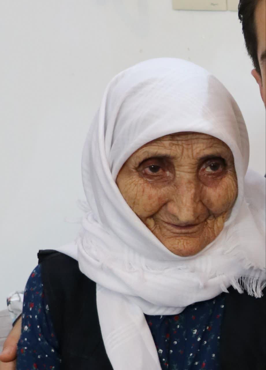 مستوره علیزاده