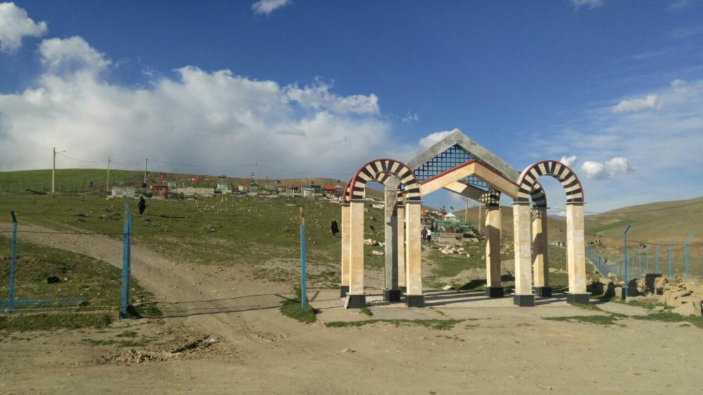 شهدا و امواد یاد بود شهدای عزیز و همه درگذشتگان روستای زرامین سفلی
